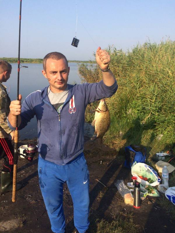 Фотозвіт: Карась. Місце риболовлі: Дніпровське водосховище